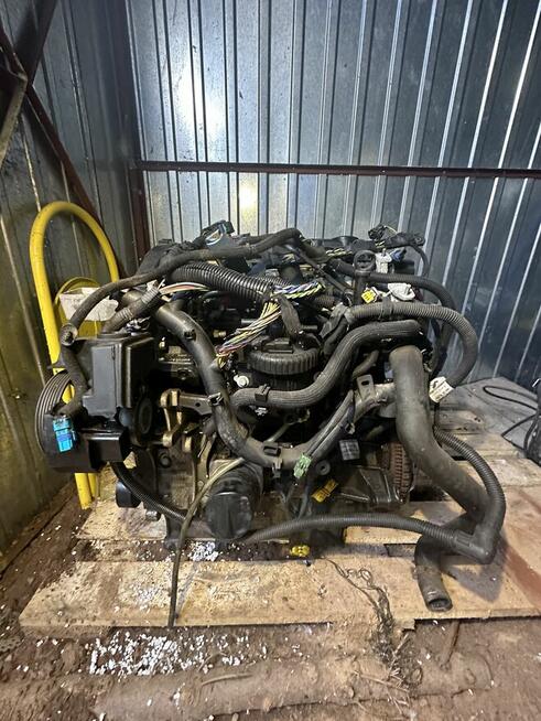 Silnik z osprzętem PEUGEOT 206 2.0 HDI