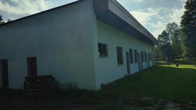 Budynek po byłej świetlicy w Bogaczewie nad jez. Narie