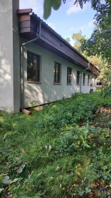 Budynek po byłej świetlicy w Bogaczewie nad jez. Narie