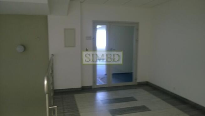 Parter222 m 2,strefa dostaw od parkingu,dostep24 .