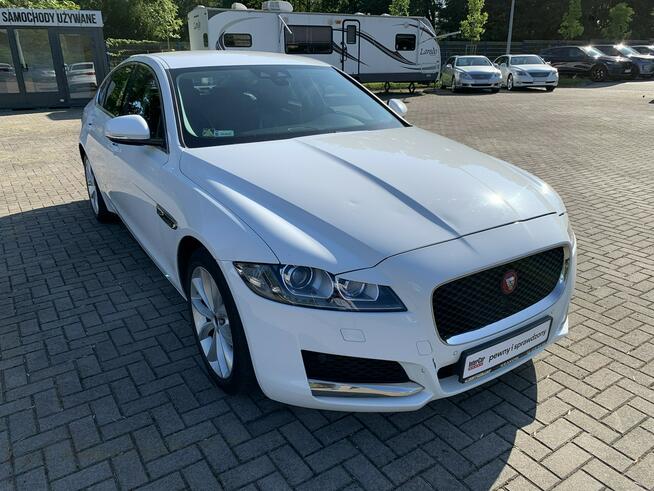 Jaguar XF 2.0d 241 KM