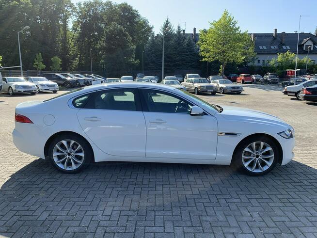 Jaguar XF 2.0d 241 KM