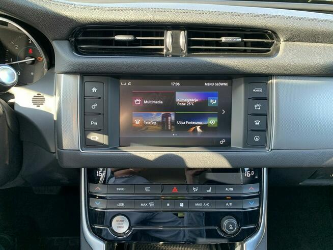 Jaguar XF 2.0d 241 KM