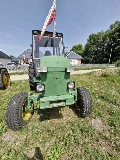 John Deere Traktor Zarejstrowany