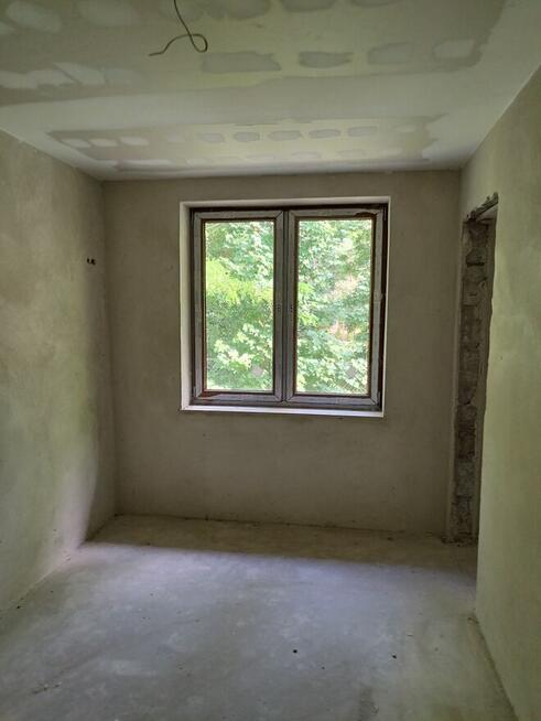 Budynek po byłej świetlicy w Bogaczewie nad jez. Narie