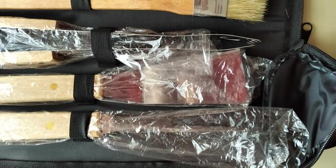 Zestaw na grilla 10 przyborów i futerał torba