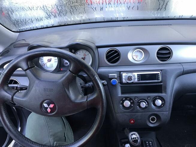 Mitsubishi Outlander 2,4 BENZYNA