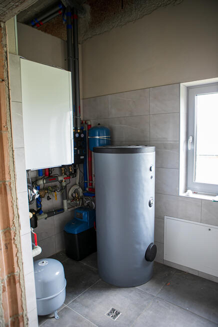 Lokal handlowo - usługowy w Zgłobicach!