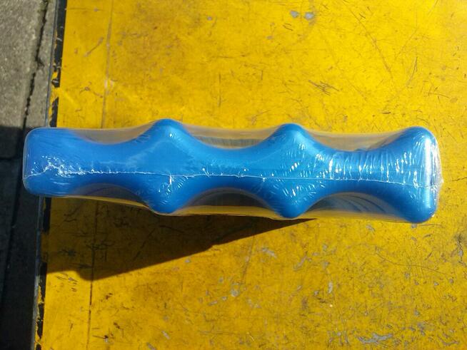 Wkłady do lodówki turystycznej, 2 szt., nowe, 10 zł.