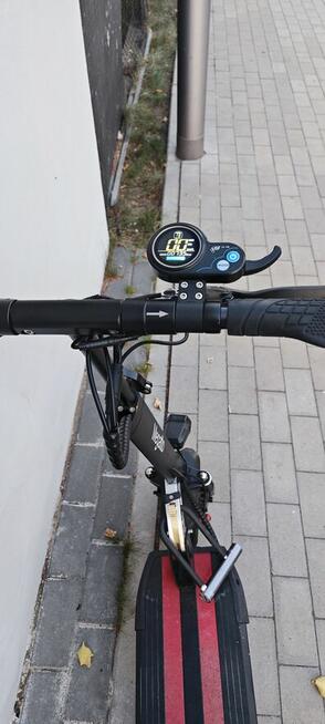 Sprzedam hulajnogę elektryczną Megatto F10