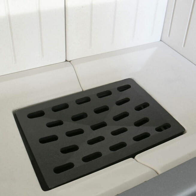 Piec wolnostojący koza AB 2