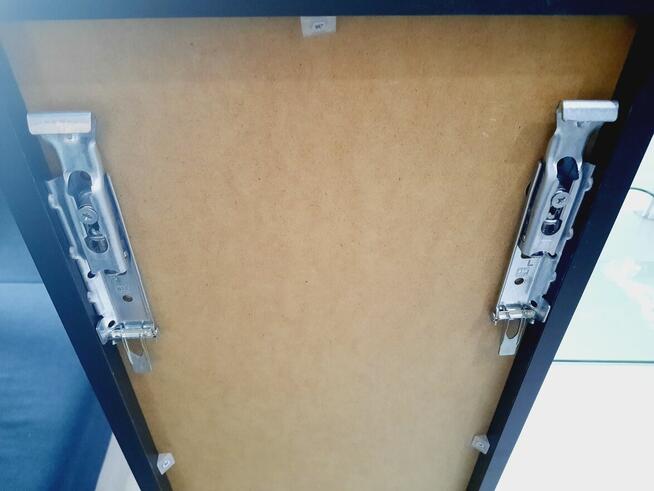 Łazienkowa szafka wisząca Katalonia 30 Sensea czarna złożona