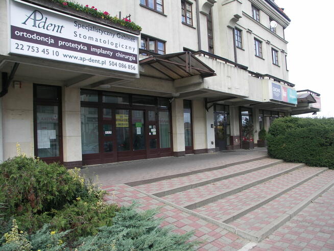 Sprzedam lokal handlowo-usługowy w Piastowie bez pośredników