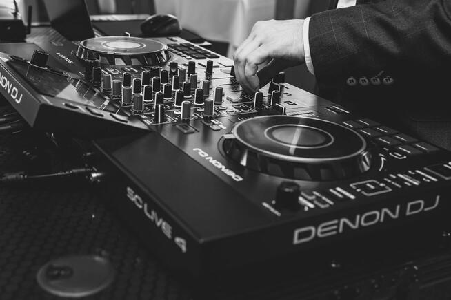 DJ na imprezę okolicznościową: 18,30,40, wesele, poprawiny