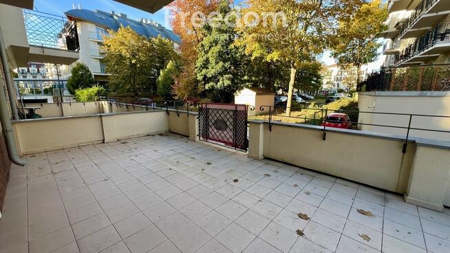 Apartament przy Promenadzie z miejscem postojowym.