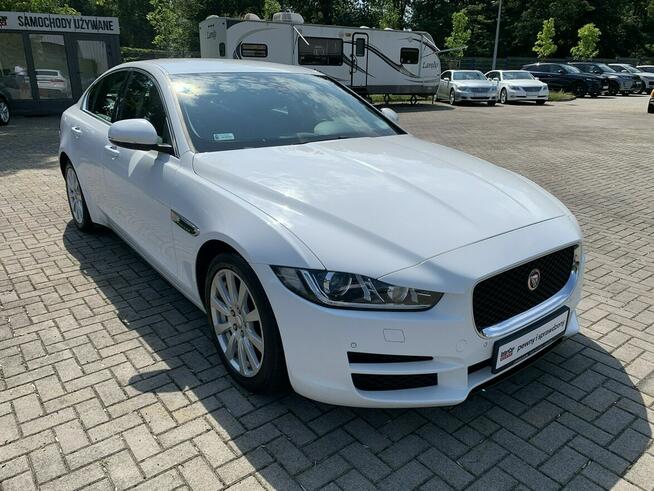 Jaguar XE 2.0d 180 KM