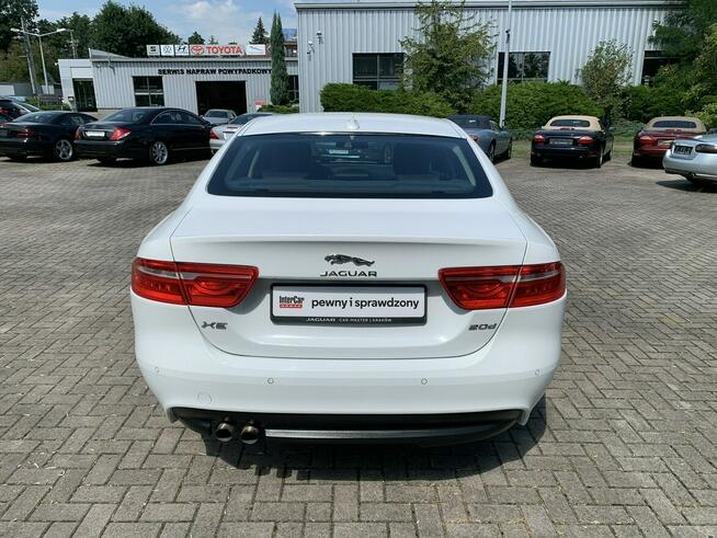Jaguar XE 2.0d 180 KM