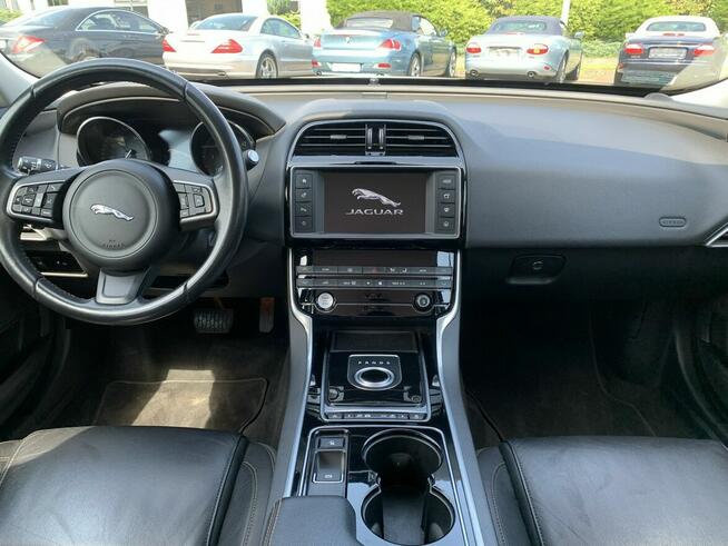 Jaguar XE 2.0d 180 KM