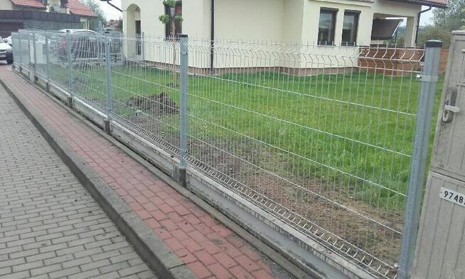 Montaż Ogrodzeń Panelowe Kraków, Bram Furtek, siatki, płotów