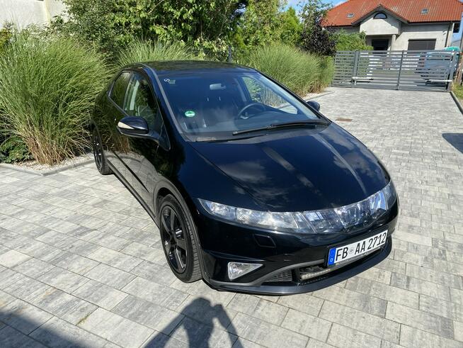 Honda Civic 1.8 V TEC !!! Zadbany Bezwypadkowy Serwisowany!!!