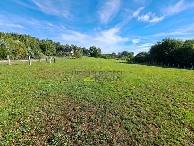 Atrakcyjnie położona działka w Lubomyślu k/ ŻAR