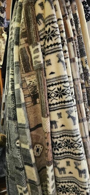 Koc wełniany koce wełniane naturalne runo owcze wełna