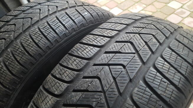 Pirelli 255/60/18 108H cena za 2 szt. + 1 gratis