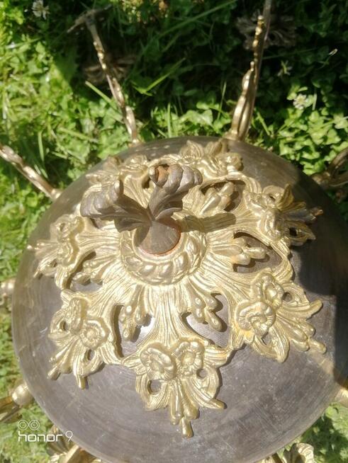 Żyrandol mosiężny katedralny