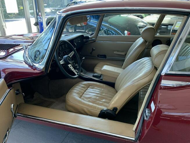 Jaguar E-Type 5.3 276 KM