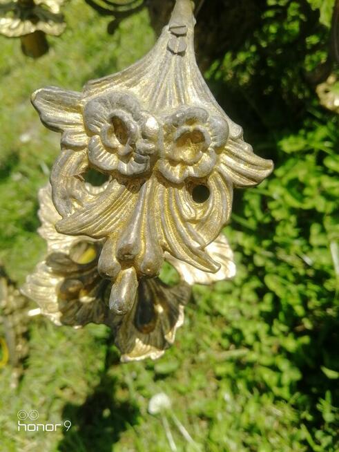 Żyrandol mosiężny katedralny