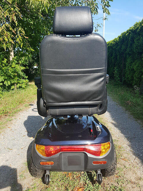 Pojazd wózek skuter elektryczny inwalidzki- Comet Invacare