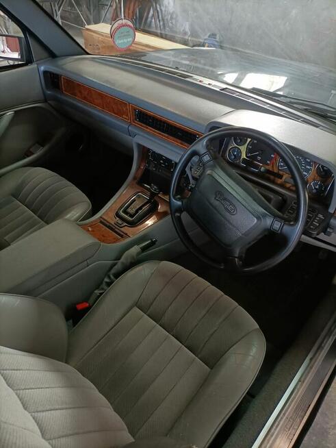 Sprzedam KARAWAN Daimler Jaguar 5-osobowy.