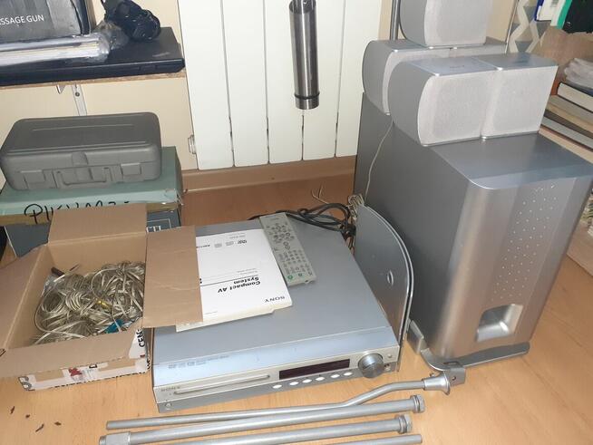 Kino domowe SONY DAV-EA20