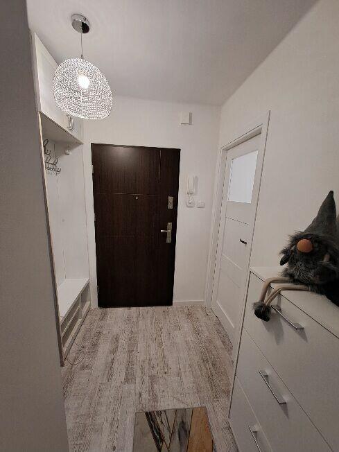 MIESZKANIE 3 pokojowe po remoncie z kominkiem