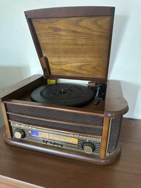 Wieża RETRO gramofon, CD, magnetofon, USB