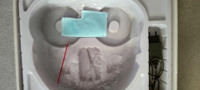 Robot Sprzątający automat typu Irobot