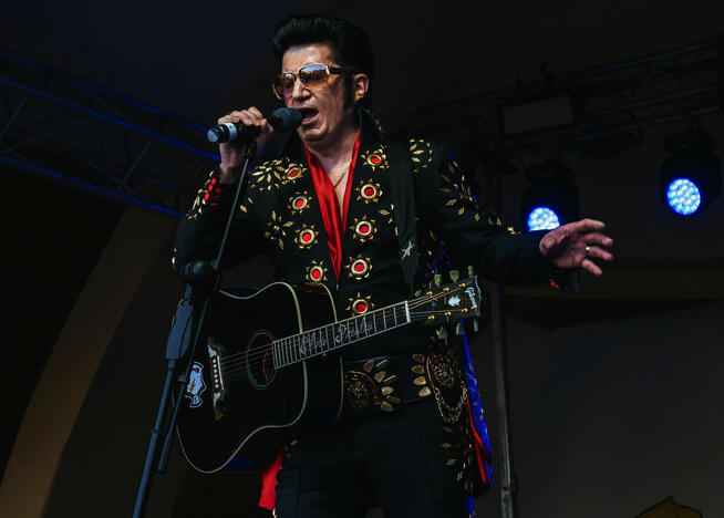 Elvis - Polski Elvis Adam Gałka