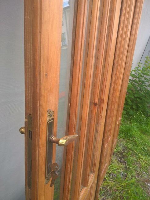 Komplet DRZWI wewn 70x200cm Drewno SOSNA Lakier Okucia Szyby