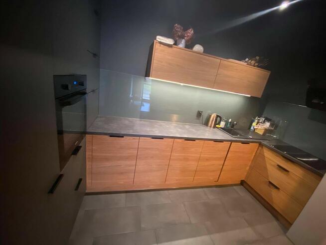 bezpośrednio 83m 4p apartamentowiec oś zamknięte