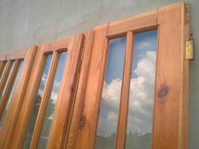 Komplet DRZWI wewn 70x200cm Drewno SOSNA Lakier Okucia Szyby