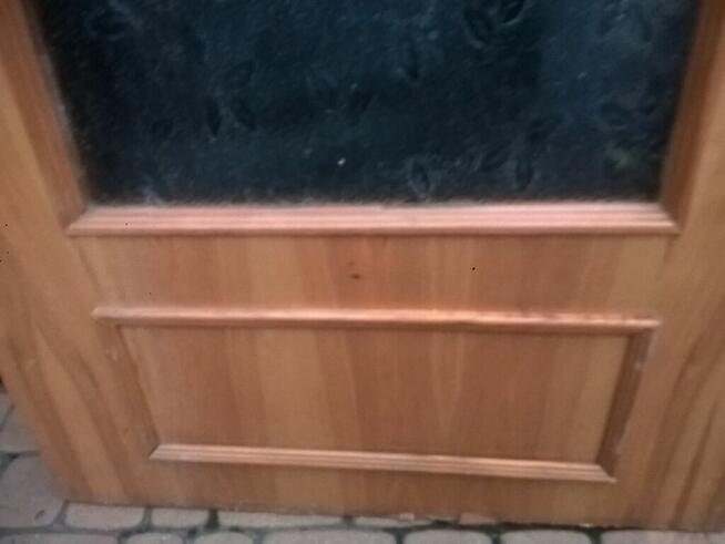 DRZWI wewn 80cm Prawe Drewno SOSNA Okucia Zamek Klamka Szyld