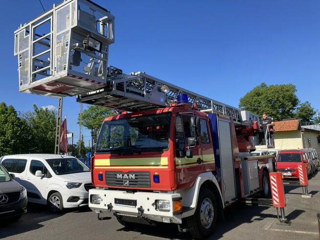 Man 15,280 Straż pożarna drabina Strażacka zwyżka podnośnik 32m Metz