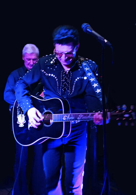 Elvis - Polski Elvis Adam Gałka