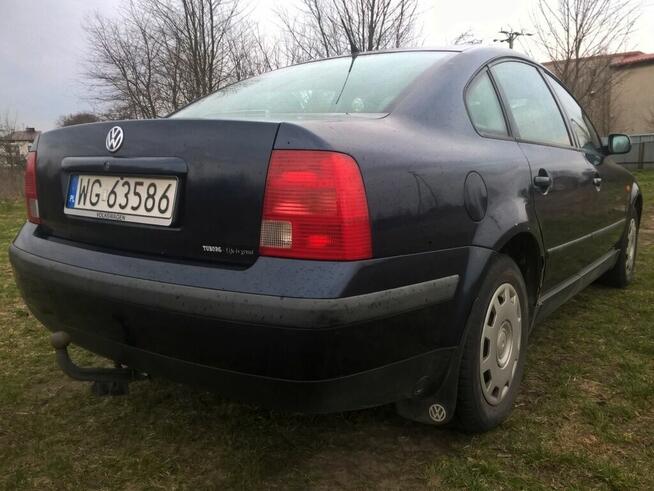 PASSAT B5 1.6 101KM CLIMA ABS 4El.szyb+lu 2Grzane.Fotele HAK