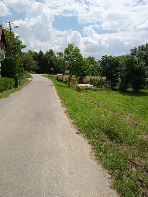 ŻYZNÓW dojazd z asfaltowej drogi naokoło domy- 4600 1ar !!!