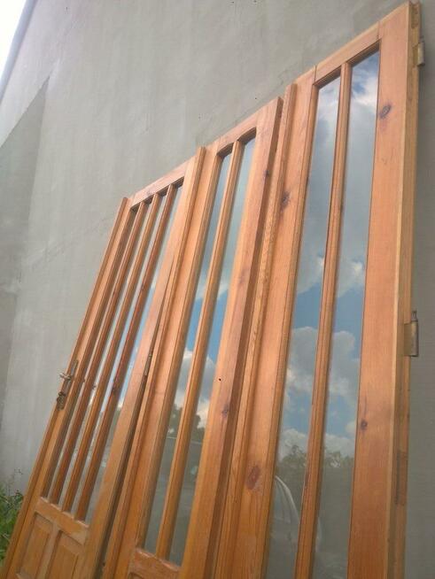 Komplet DRZWI wewn 70x200cm Drewno SOSNA Lakier Okucia Szyby