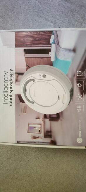 Robot Sprzątający automat typu Irobot