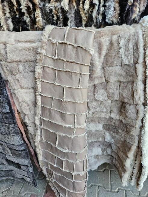 Fotelówki narzuty kapa kapy szyte szyta skórzane z owczej sk