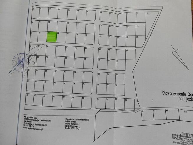 Działka rekreacyjna nad jeziorem prąd woda kanalizacja w bud