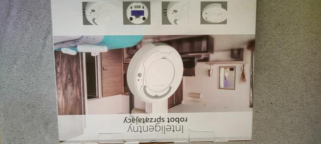 Robot Sprzątający automat typu Irobot